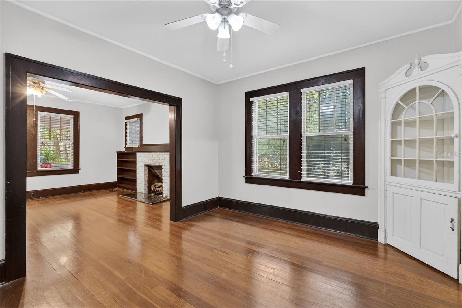 Image 8 of 37 For 1022 Donnelly Street