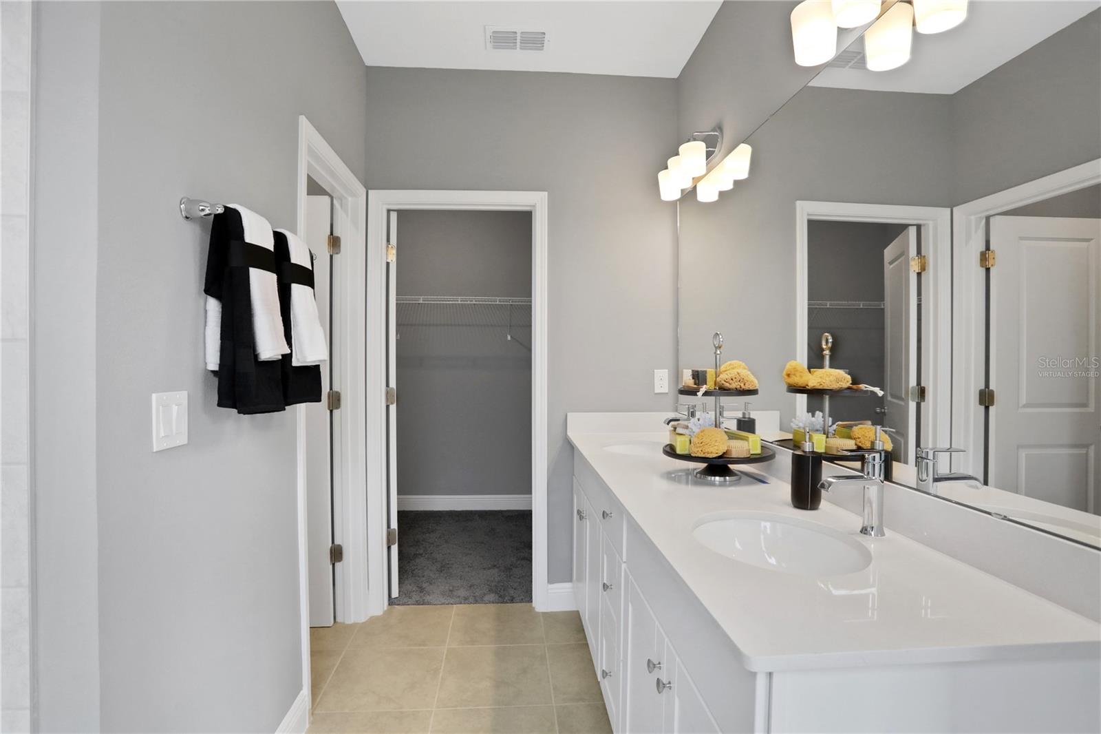 Image 17 of 27 For 13282 Serene Glade Road