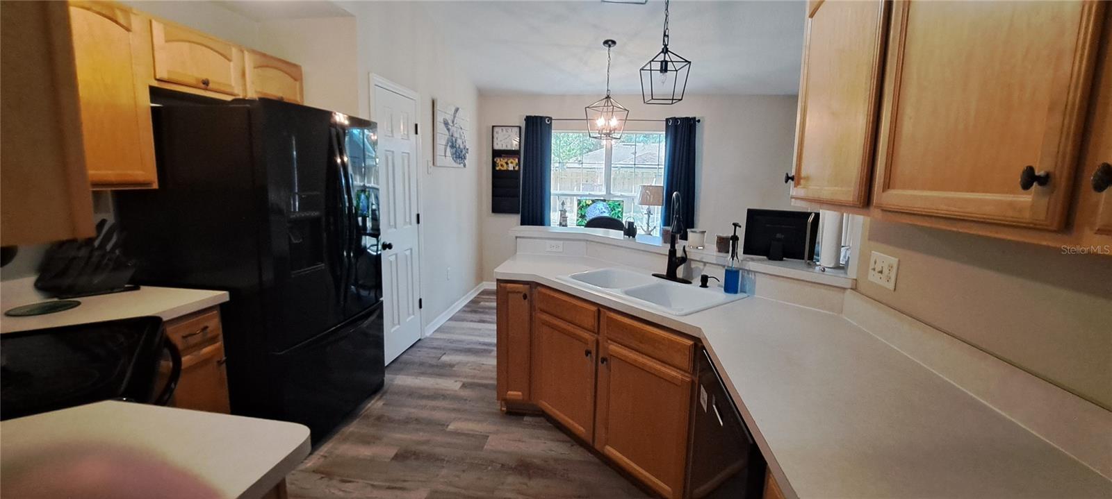 Image 11 of 30 For 33809 Silver Pine Drive