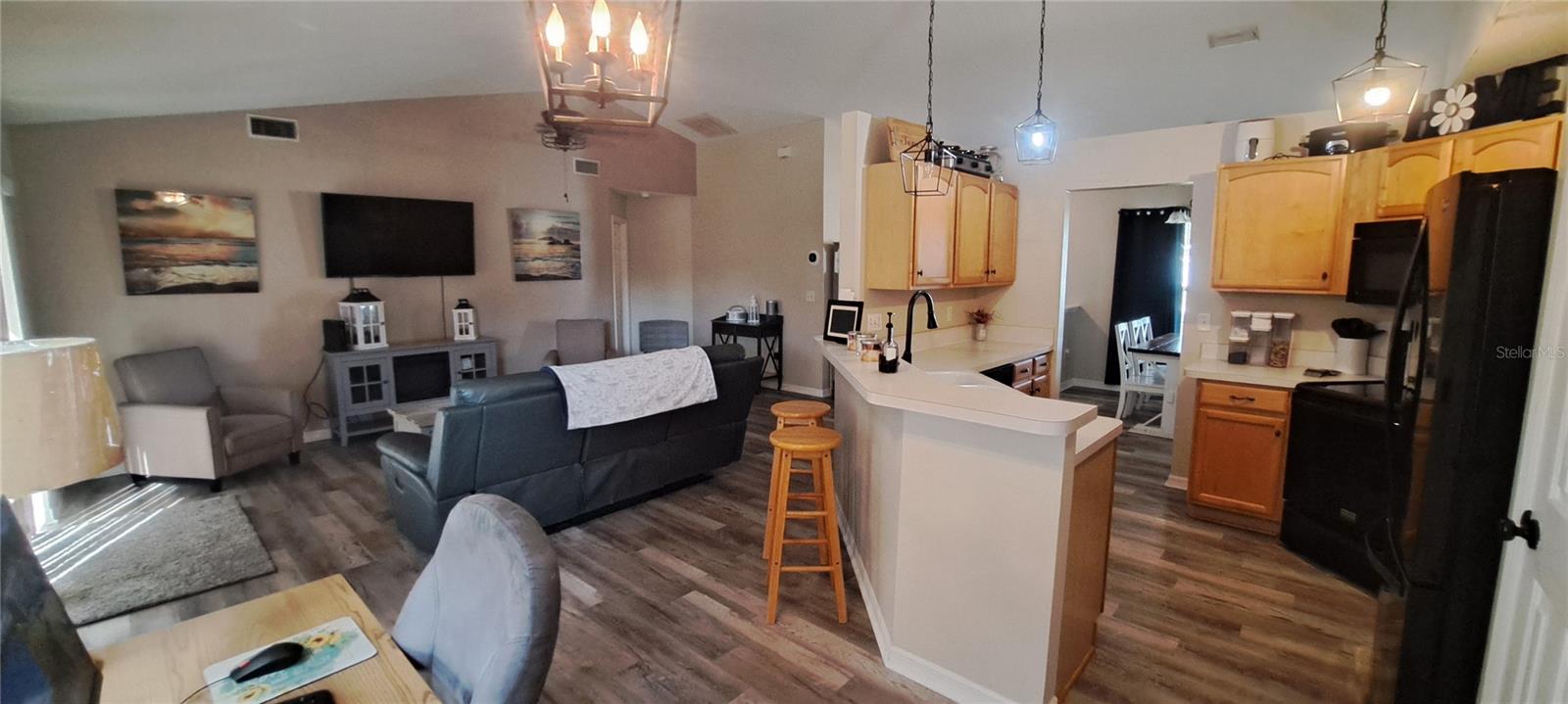 Image 6 of 30 For 33809 Silver Pine Drive