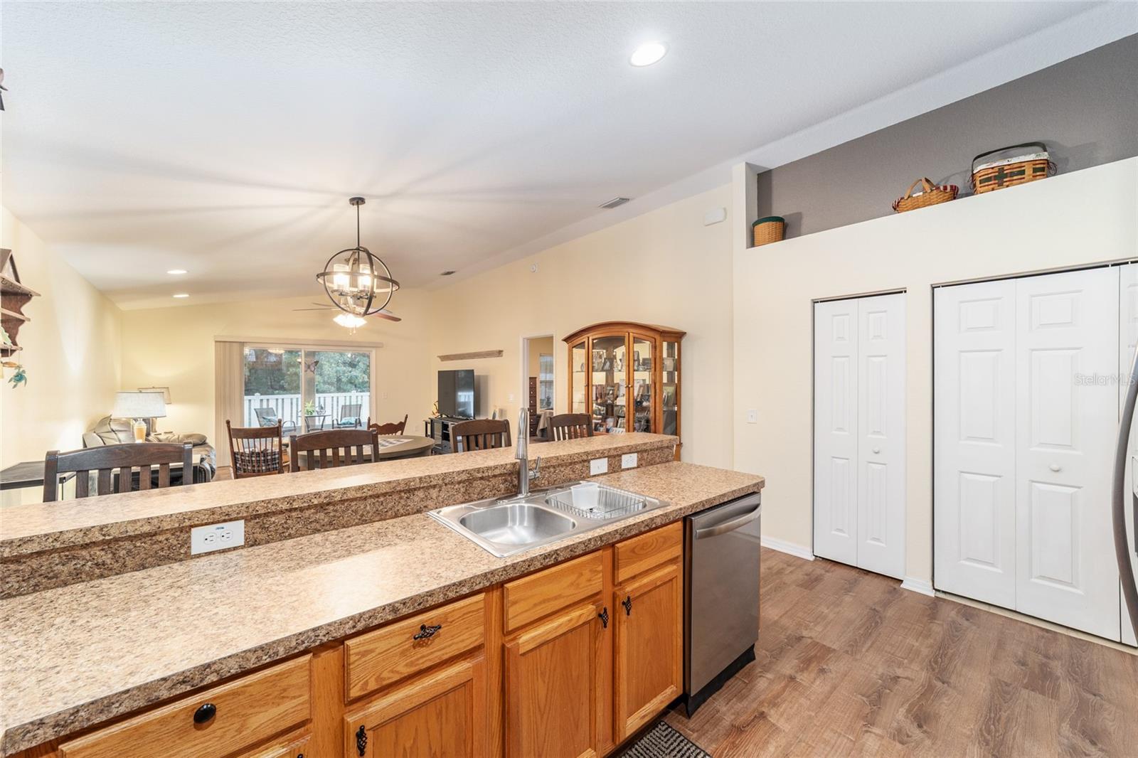 Image 10 of 44 For 5162 122nd Boulevard