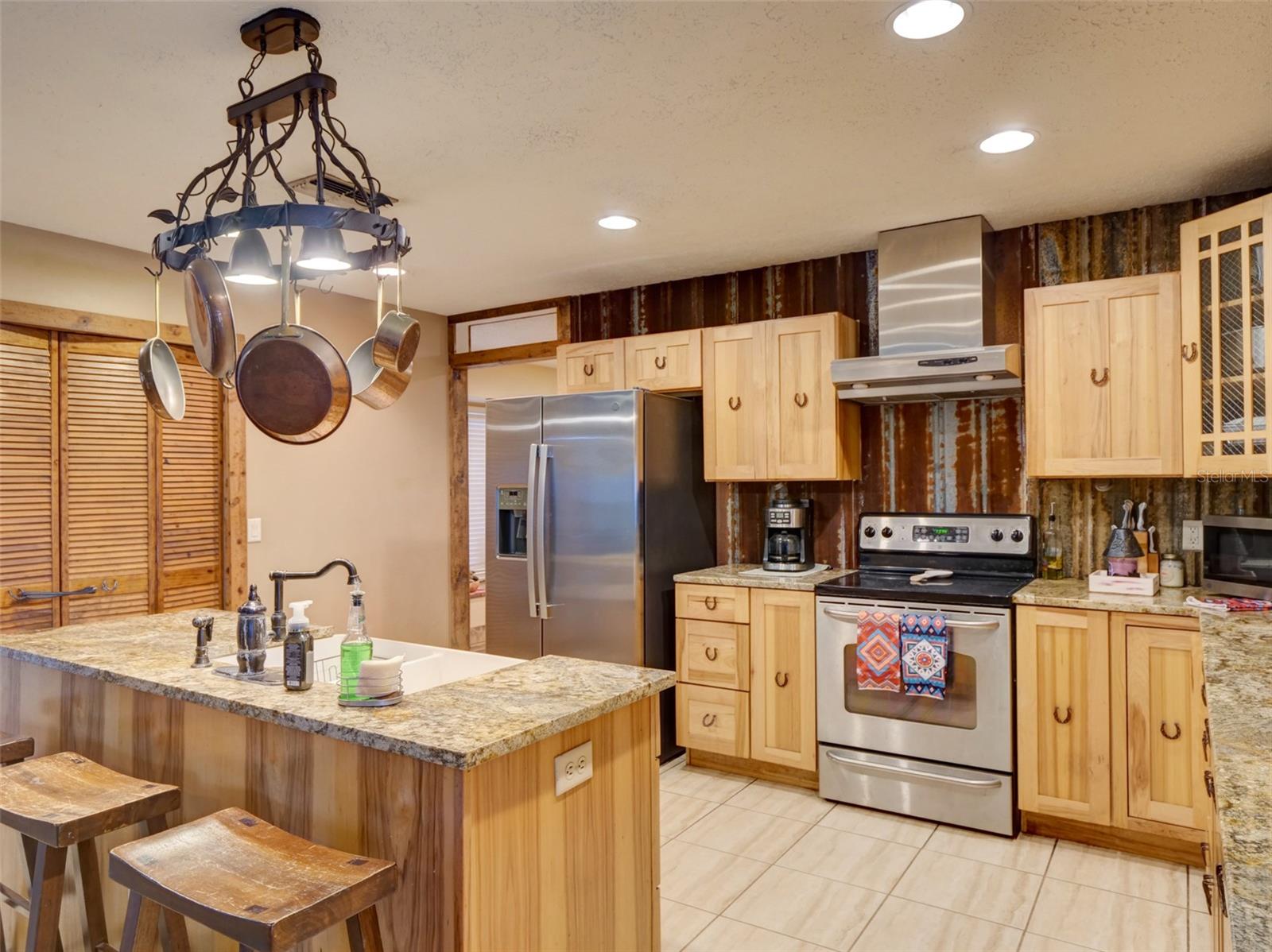 Image 14 of 60 For 1765 Cr 462  