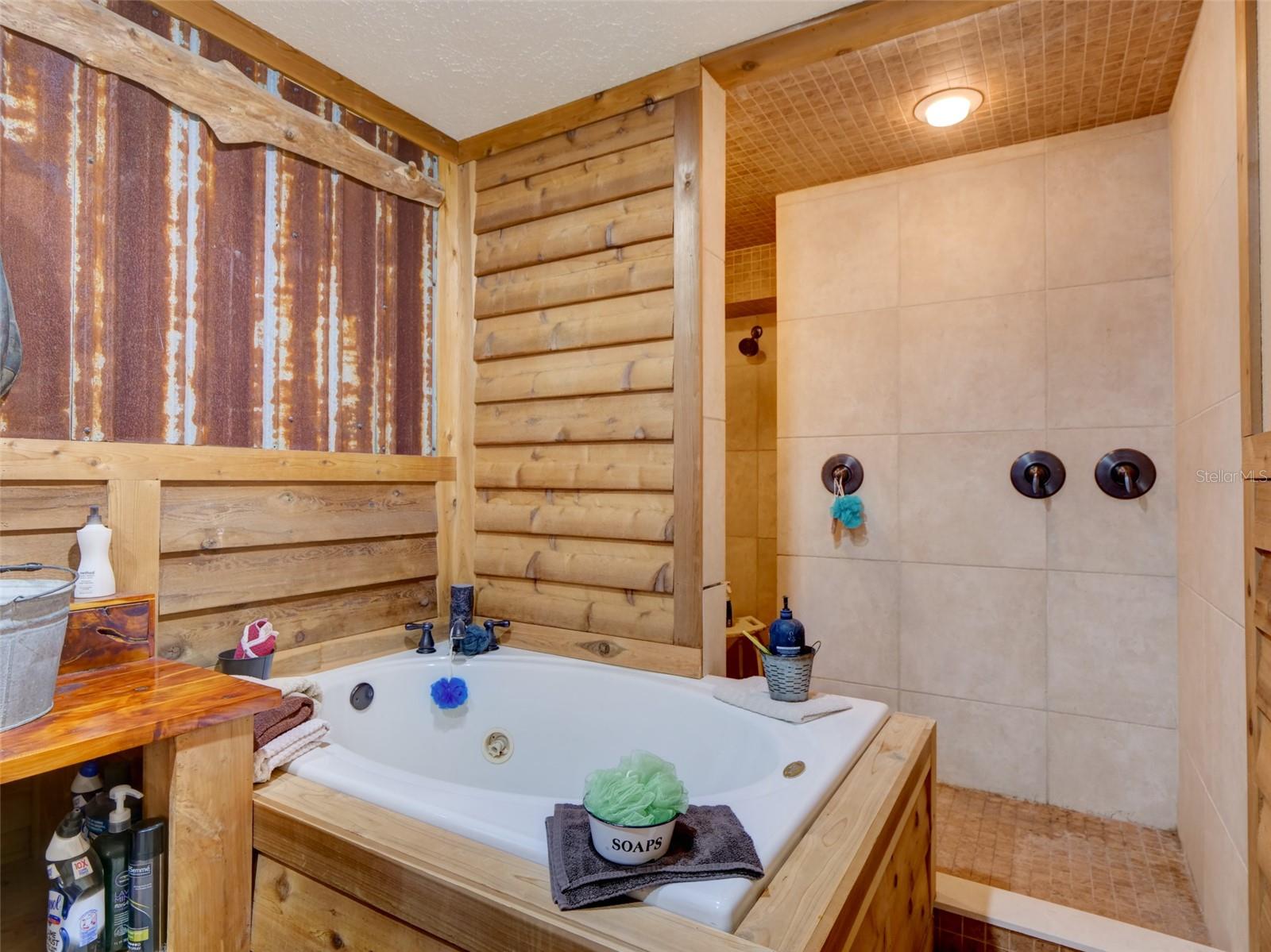 Image 22 of 60 For 1765 Cr 462  