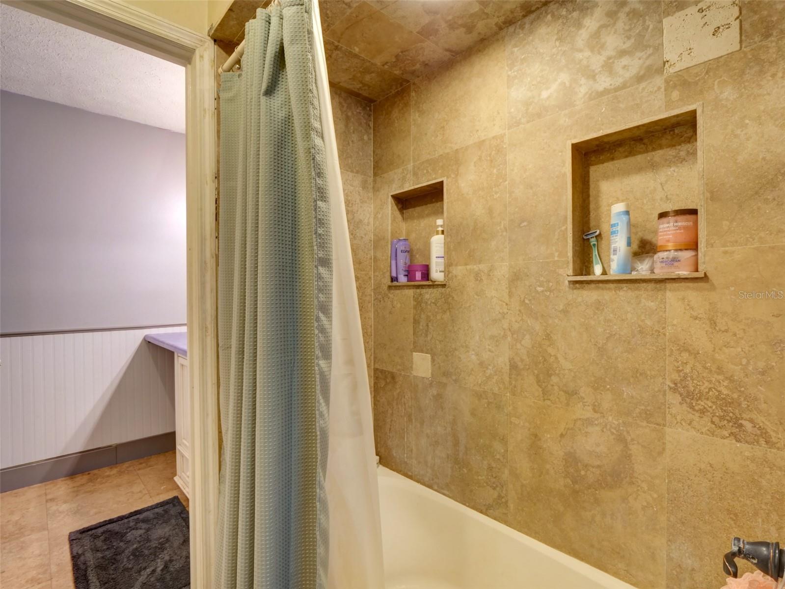 Image 28 of 60 For 1765 Cr 462  