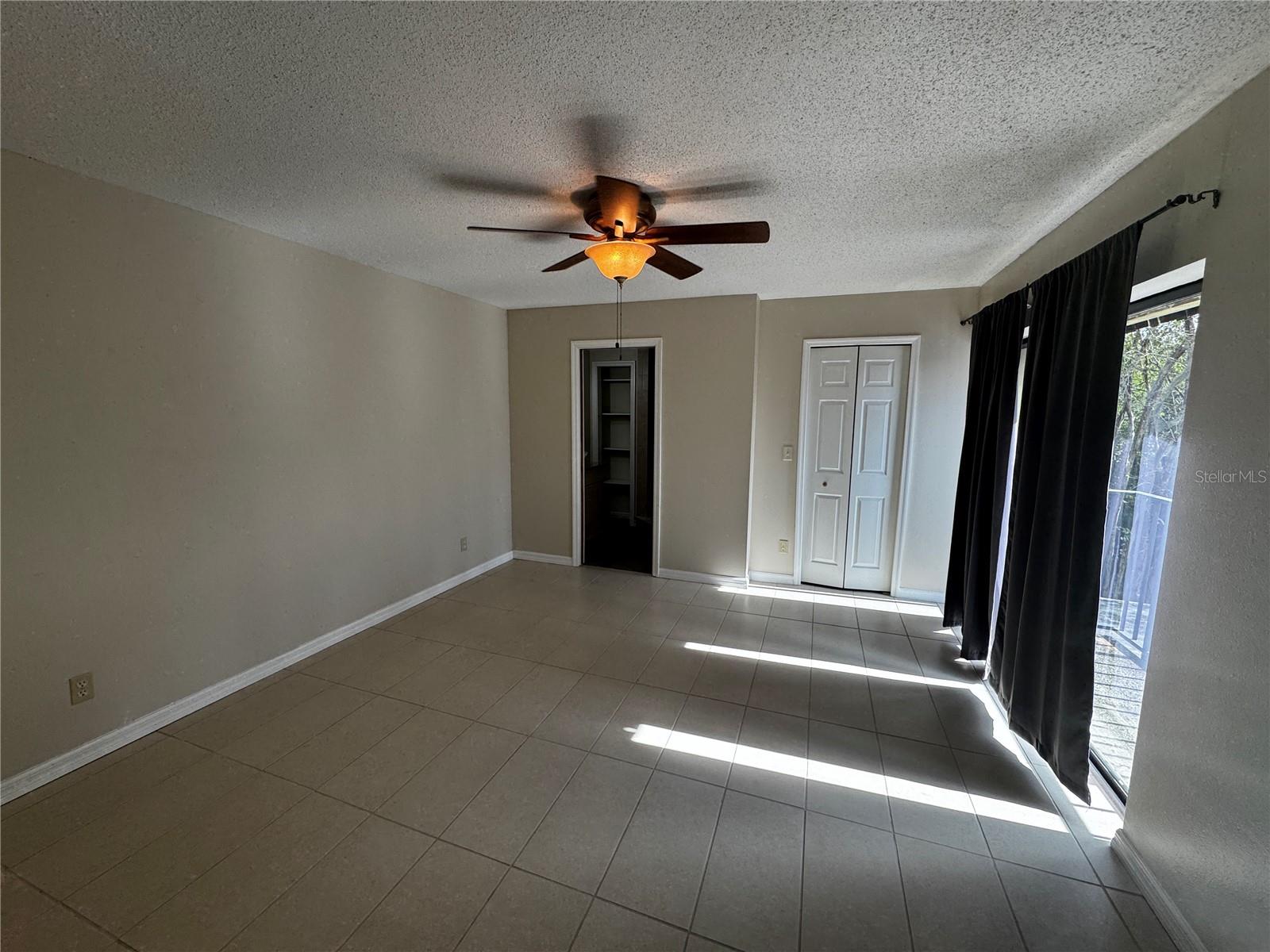 Image 4 of 17 For 2902 Ash Drive