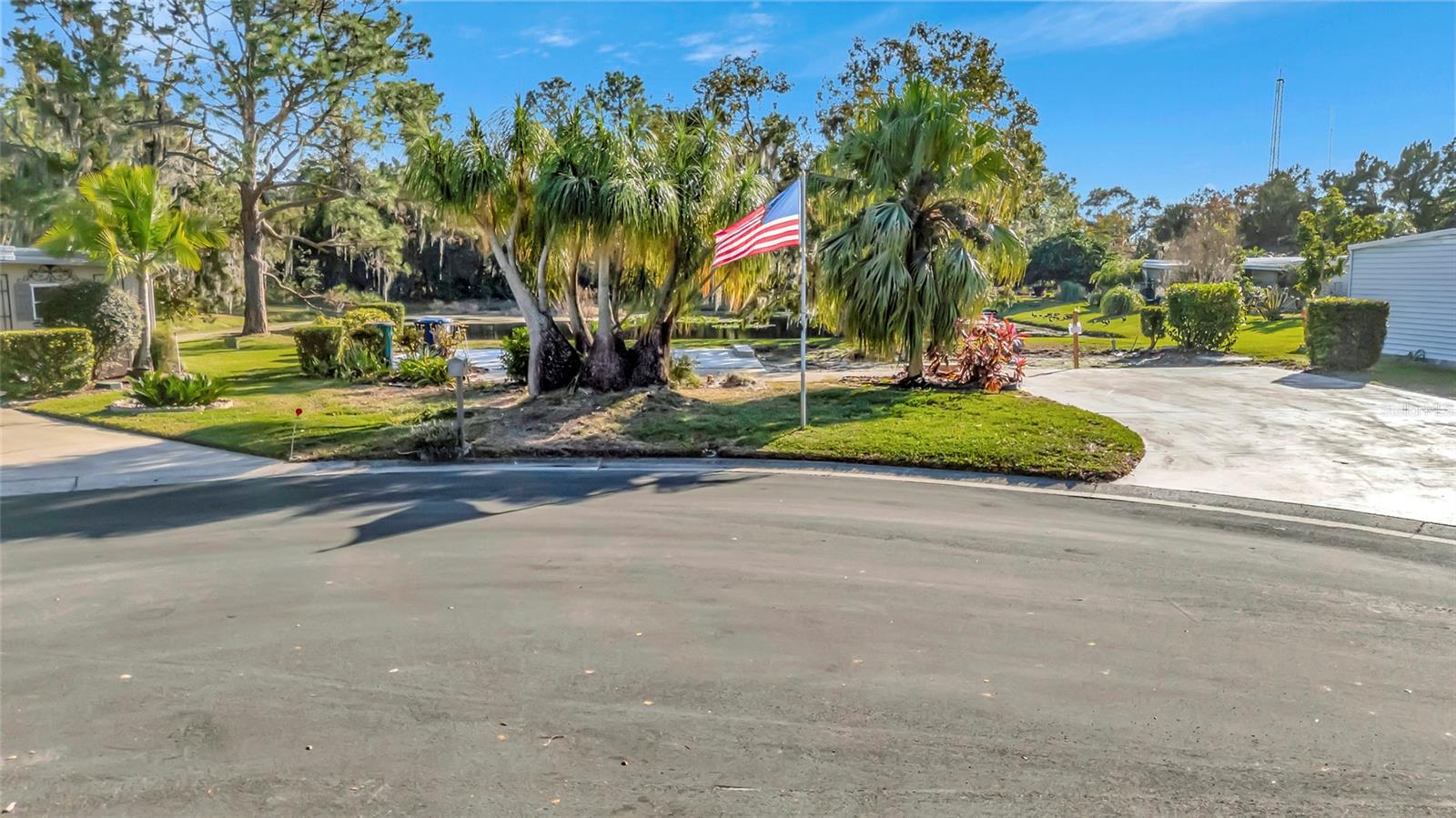 Image 10 of 17 For 722 Landry Lane