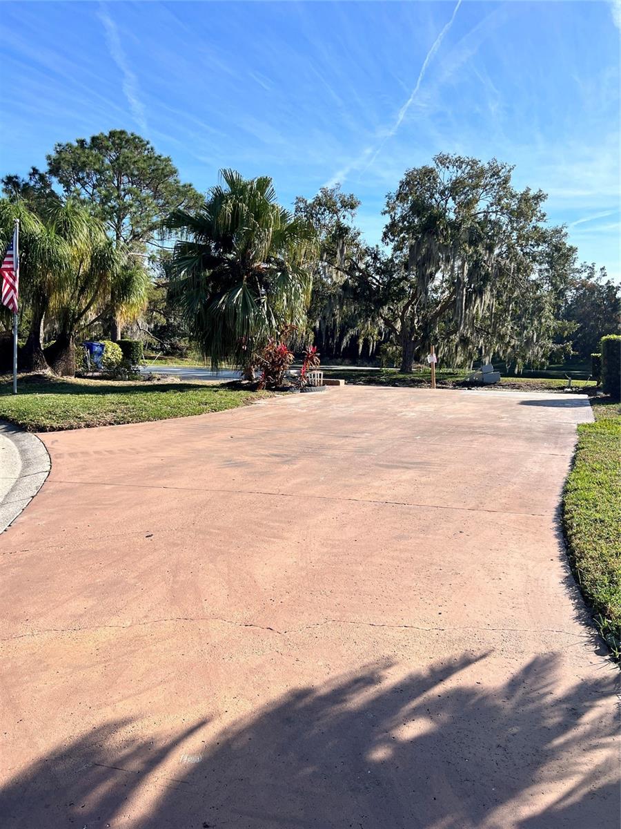 Image 12 of 17 For 722 Landry Lane