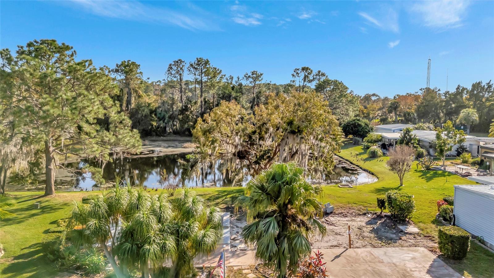 Image 14 of 17 For 722 Landry Lane