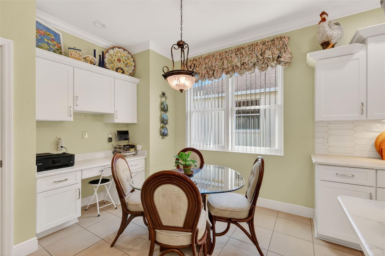 Image 9 of 37 For 2132 Blackville Drive