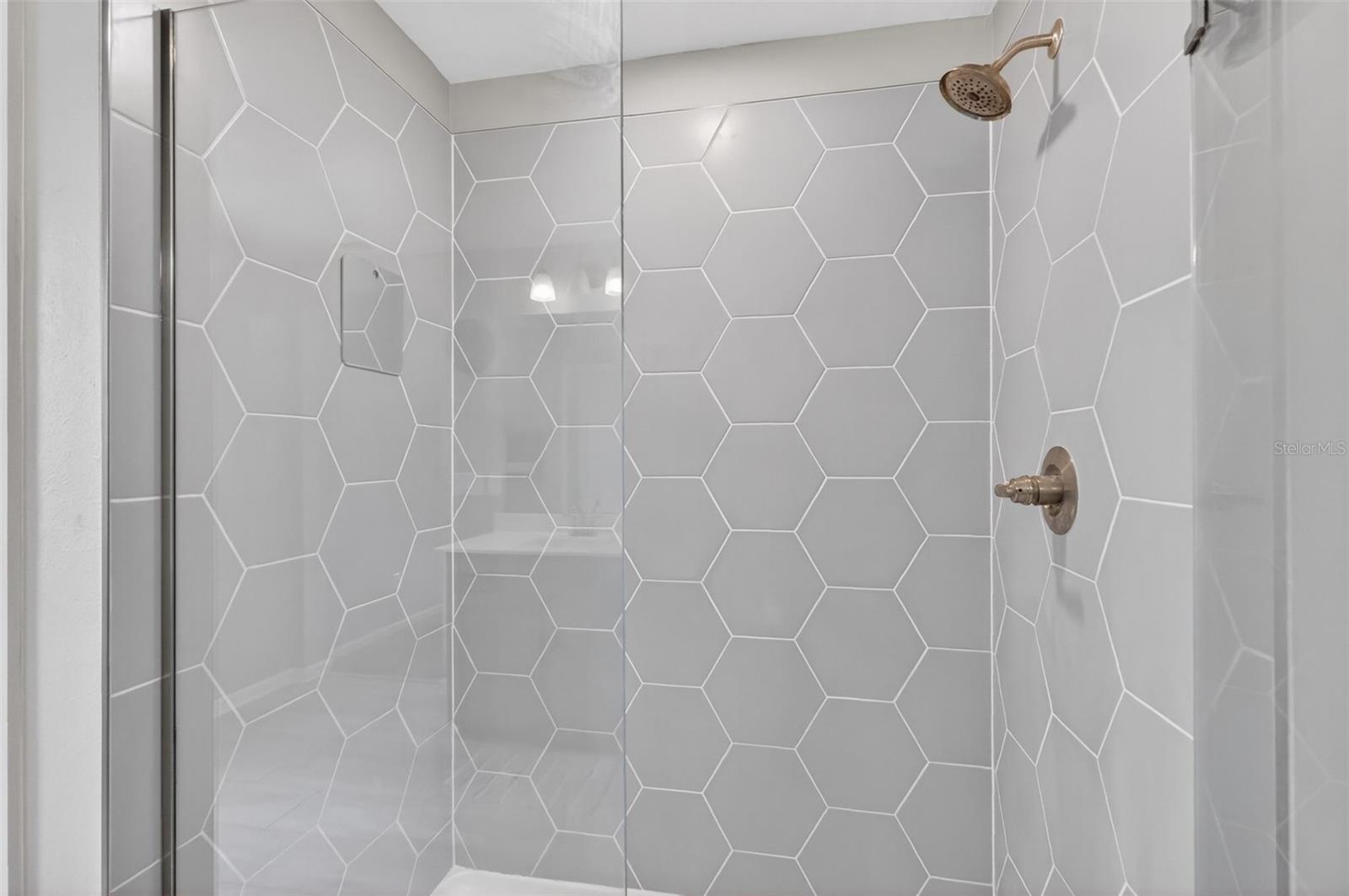 Image 25 of 42 For 6024 Nightjar Court