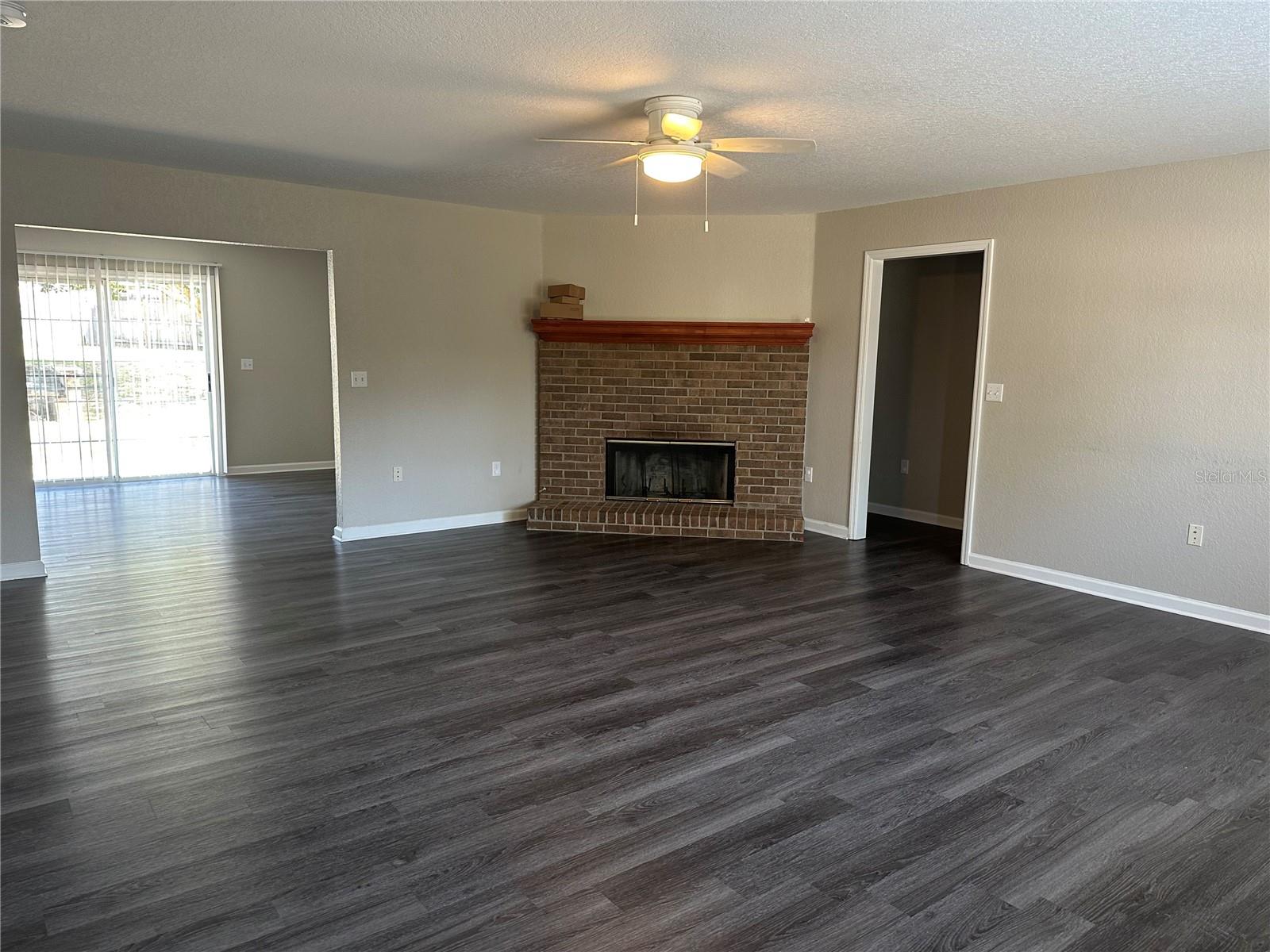 Image 2 of 29 For 17236 3rd Street