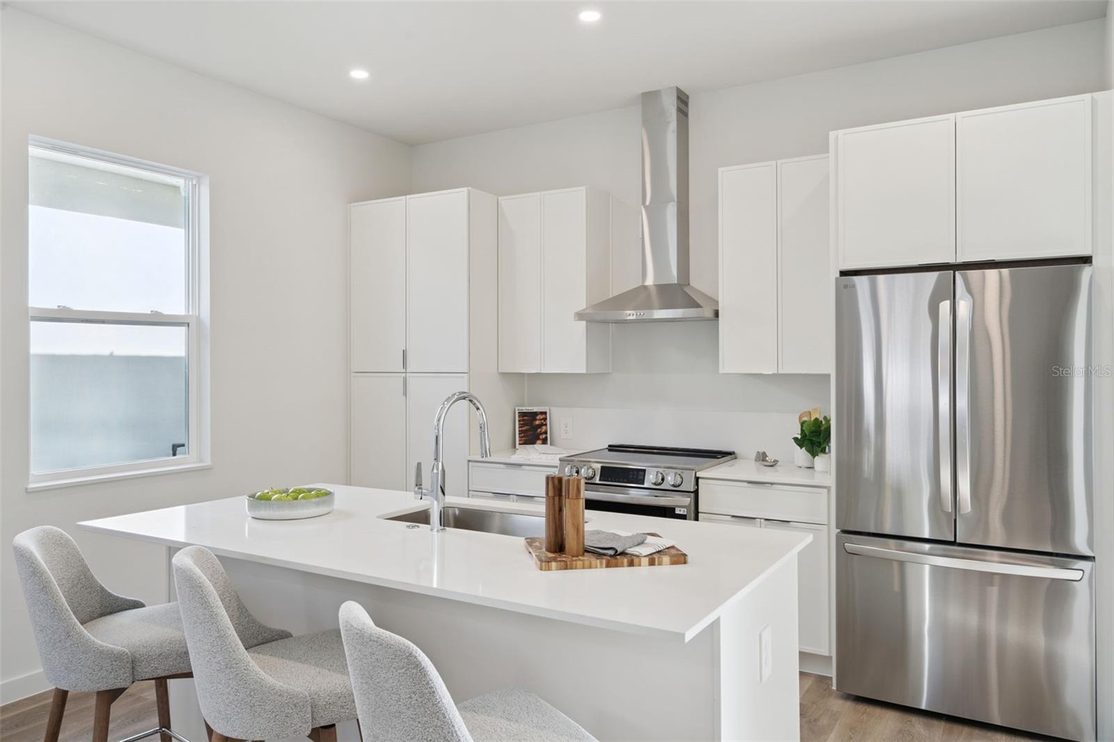 Image 3 of 20 For 454 Skyfield Court