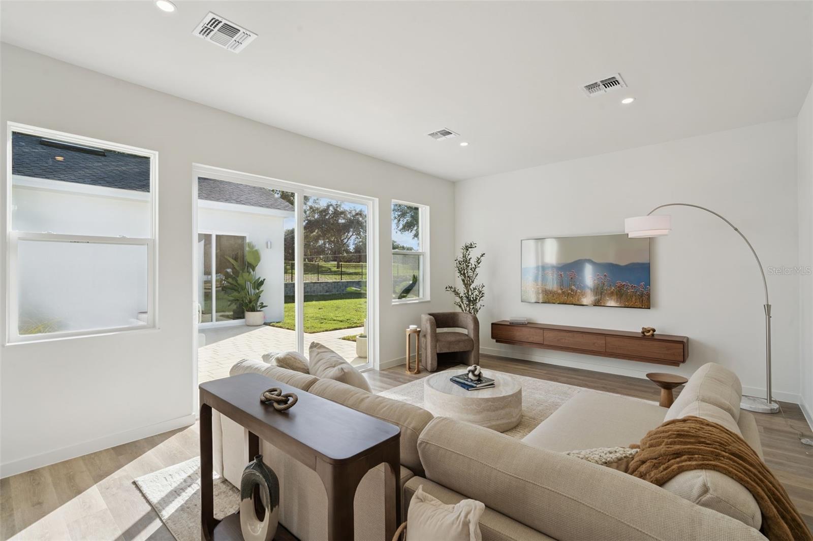 Image 8 of 20 For 454 Skyfield Court