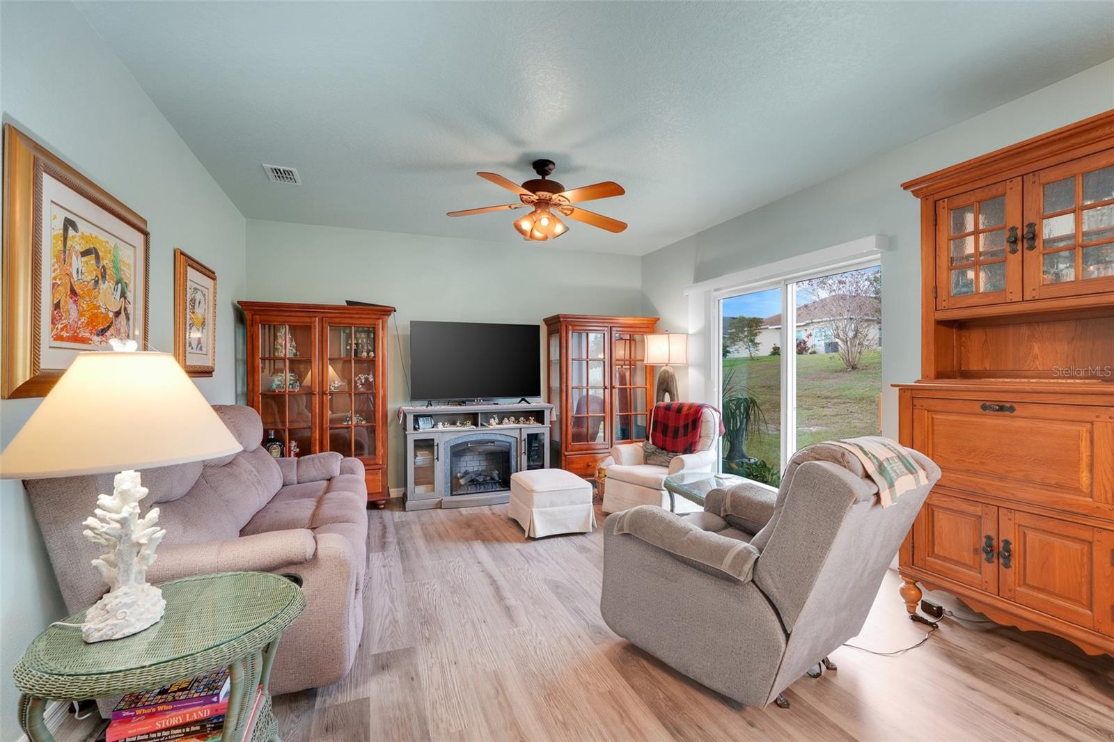 Image 13 of 30 For 456 Kestrel Drive