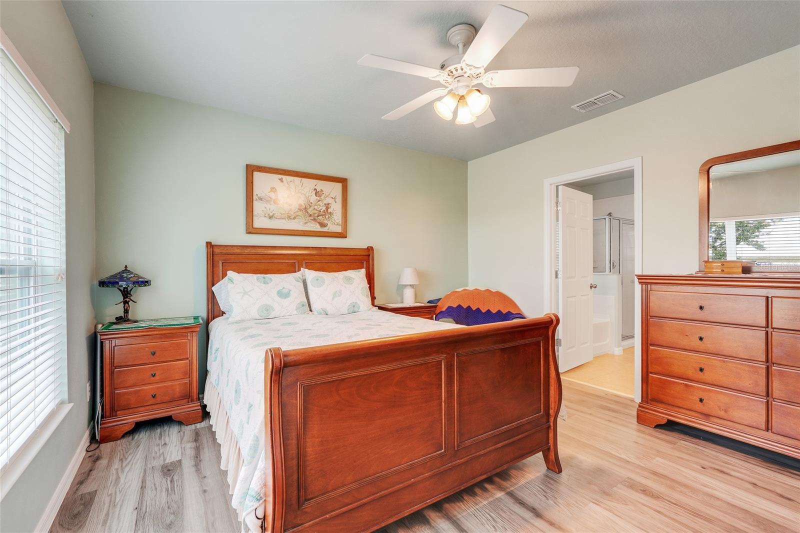 Image 15 of 30 For 456 Kestrel Drive