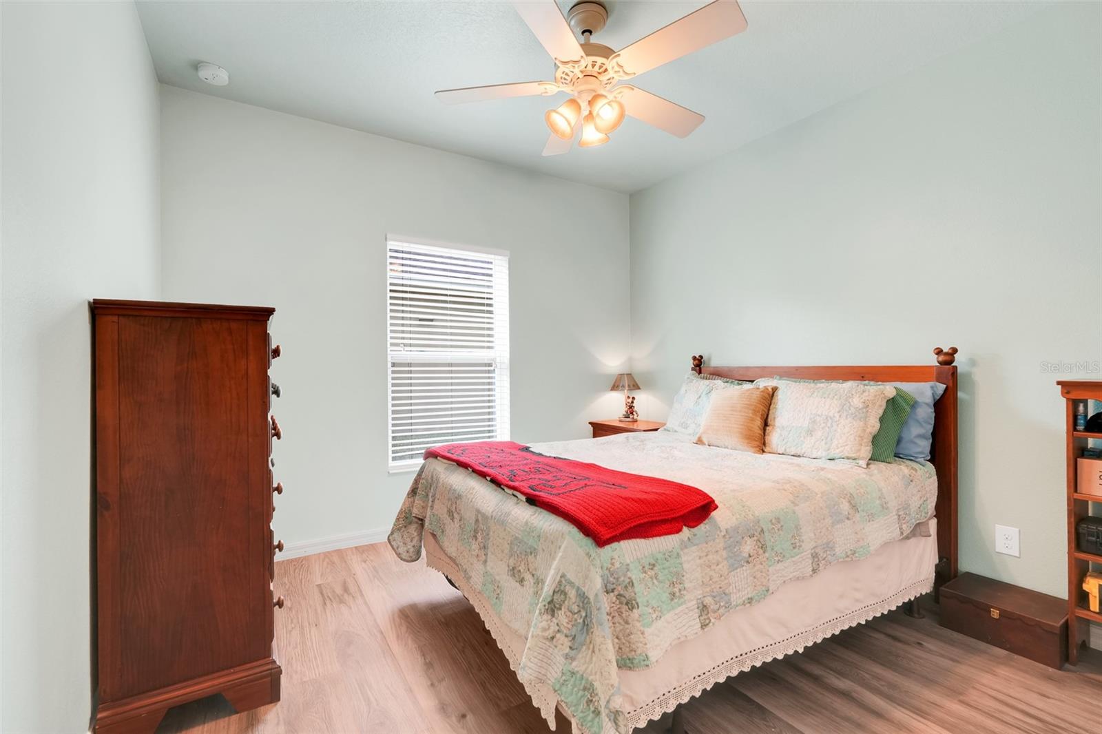 Image 19 of 30 For 456 Kestrel Drive