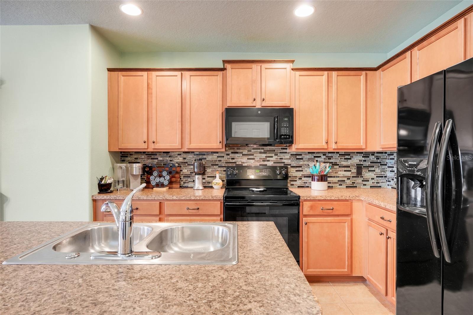 Image 9 of 30 For 456 Kestrel Drive