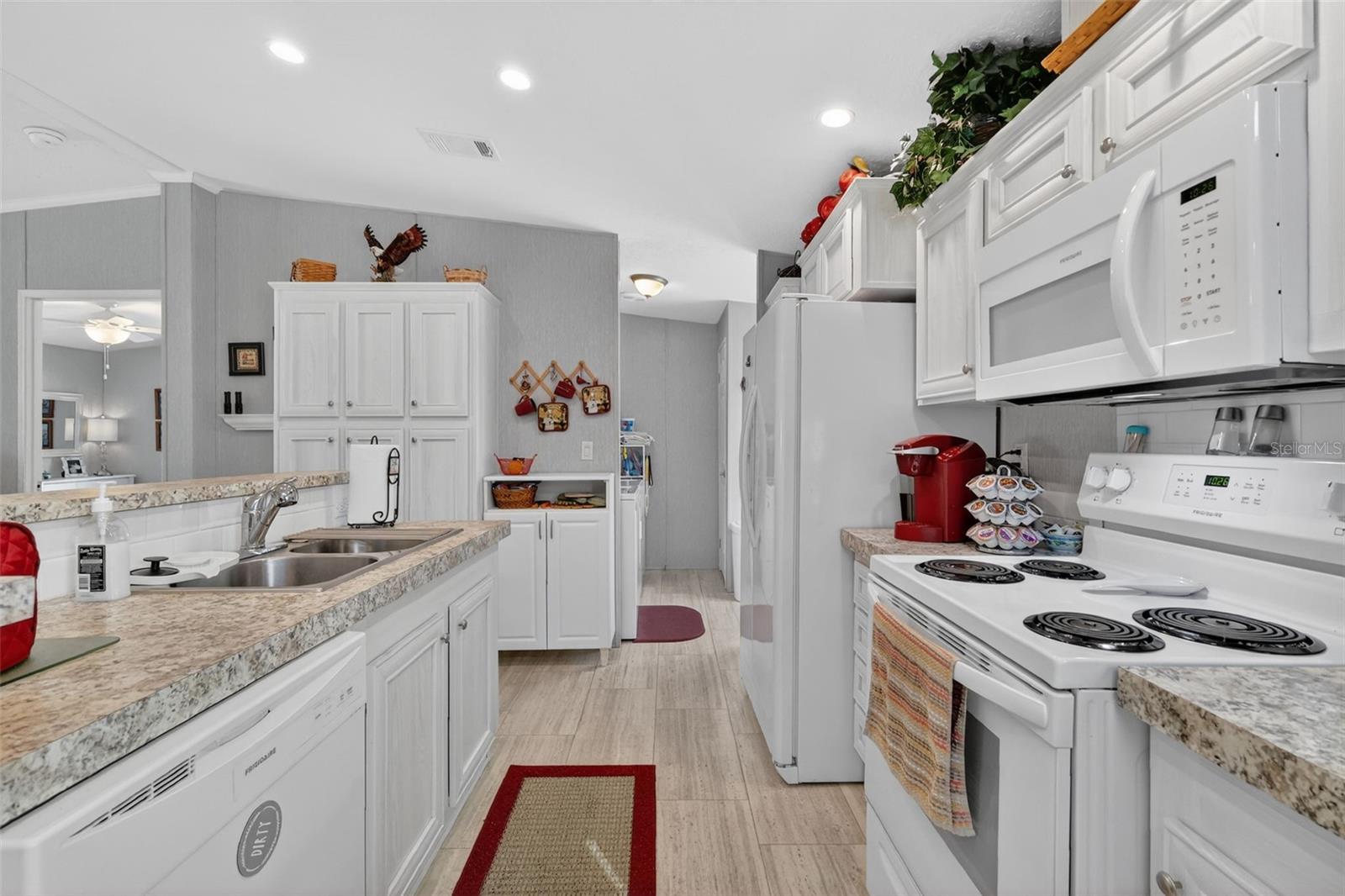 Image 9 of 40 For 11523 Marvell Way