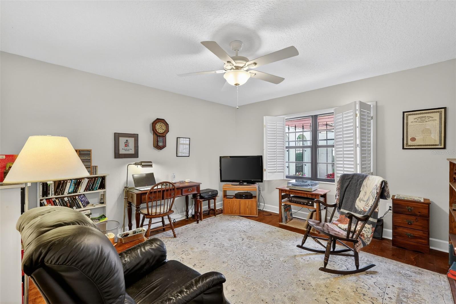 Image 23 of 47 For 100 Tremain Street F1