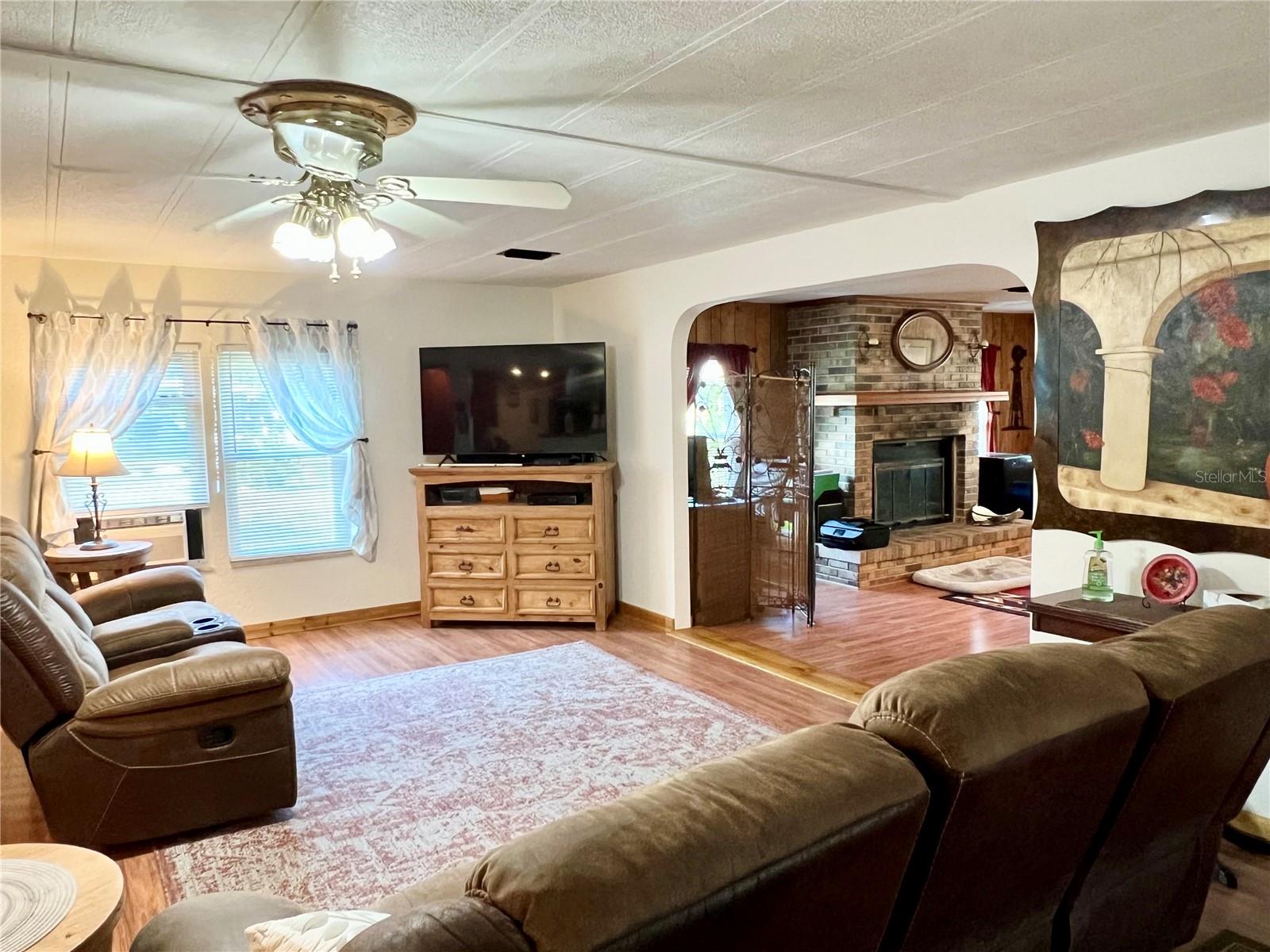 Image 3 of 57 For 2 Bobwhite Road