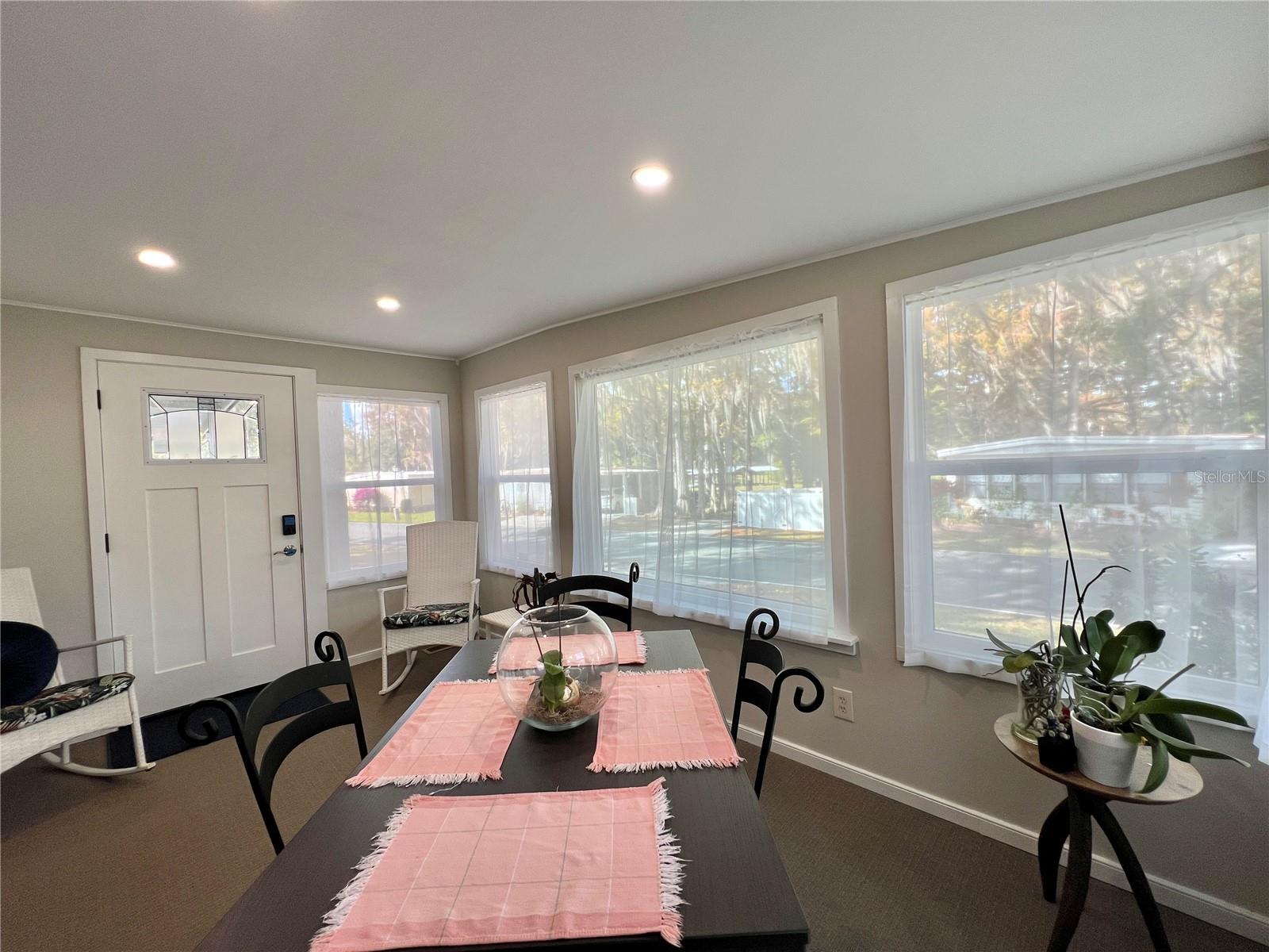 Image 17 of 61 For 106 Royal Palm Drive