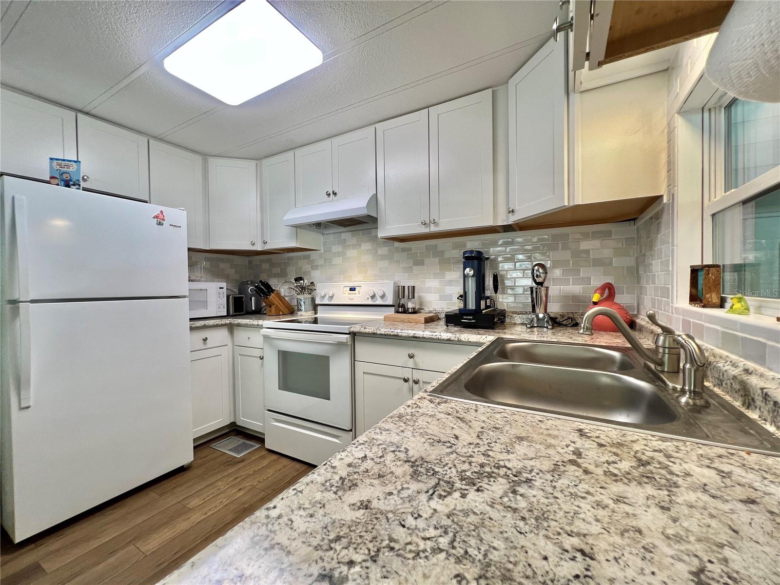 Image 23 of 61 For 106 Royal Palm Drive