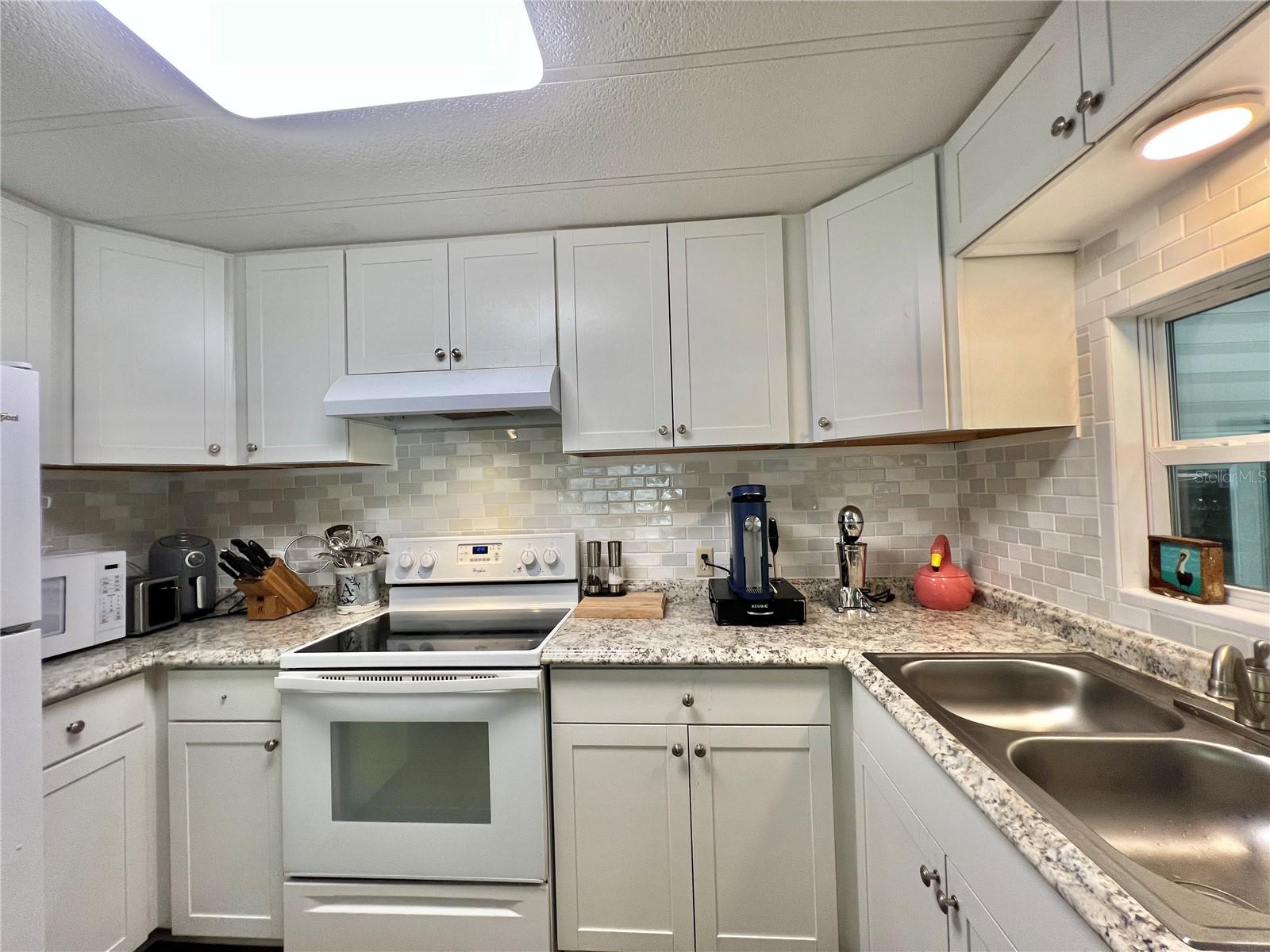 Image 24 of 61 For 106 Royal Palm Drive