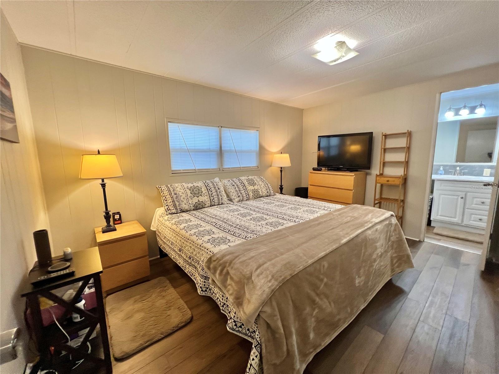 Image 27 of 61 For 106 Royal Palm Drive