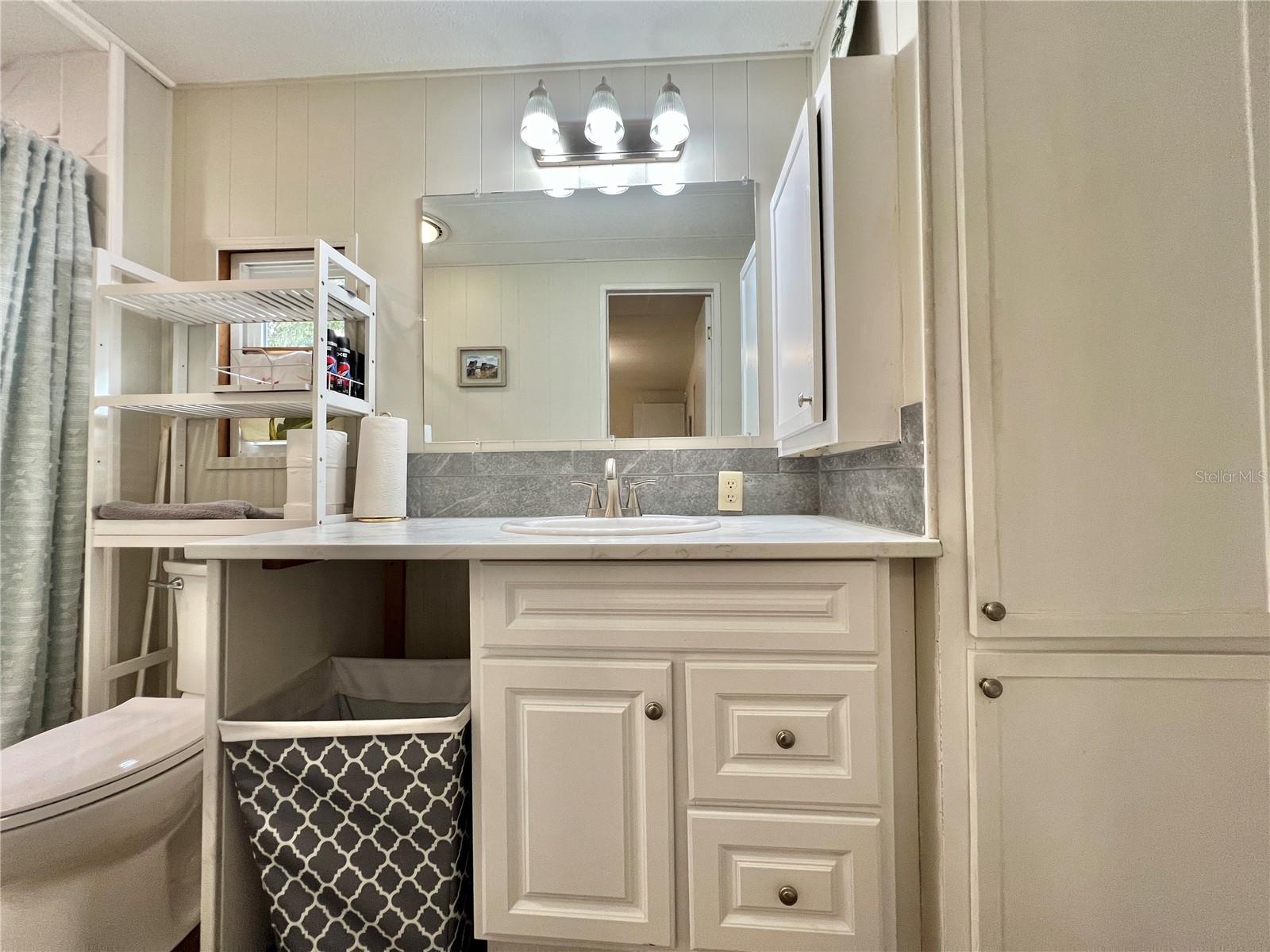 Image 33 of 61 For 106 Royal Palm Drive