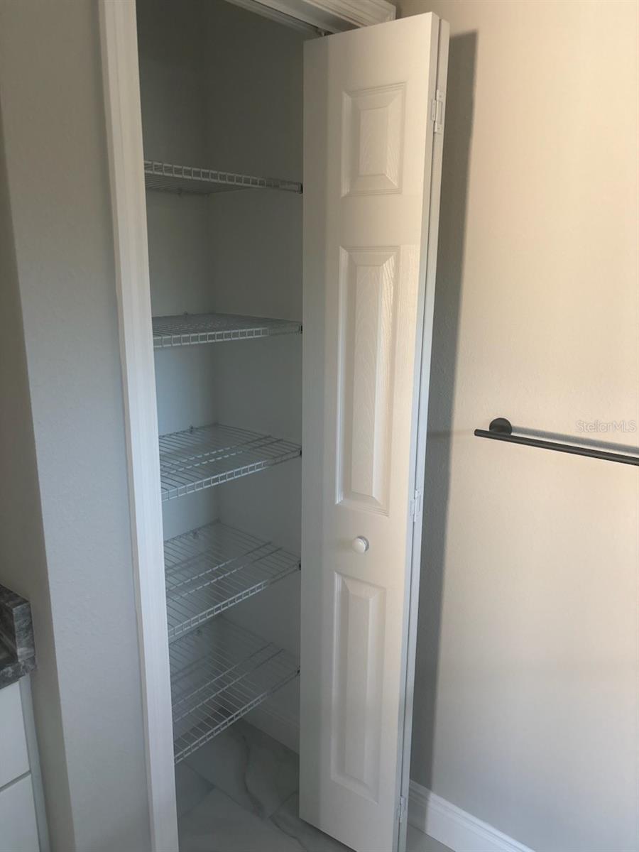 Image 24 of 35 For 8937 Cortlandt Drive