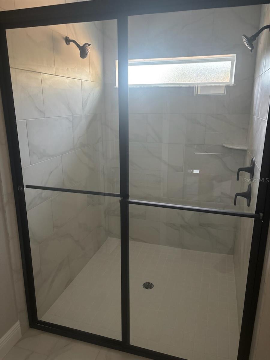 Image 28 of 35 For 8937 Cortlandt Drive