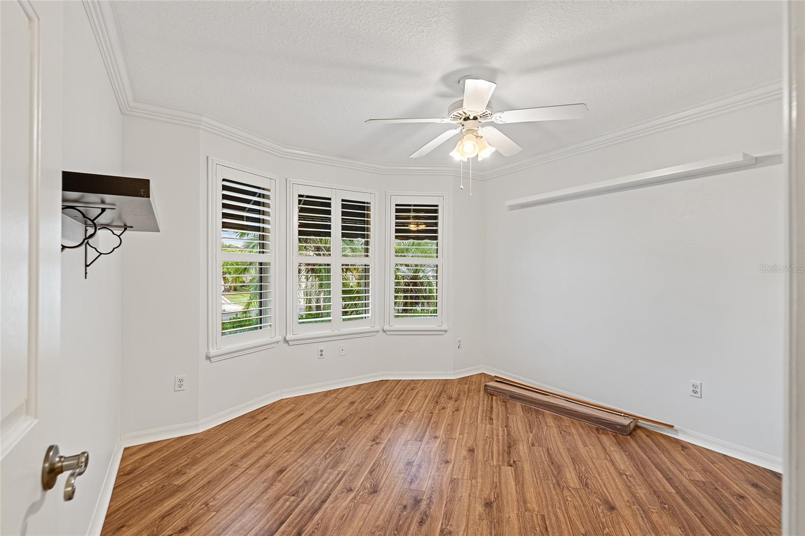 Image 26 of 39 For 1110 Salido Avenue