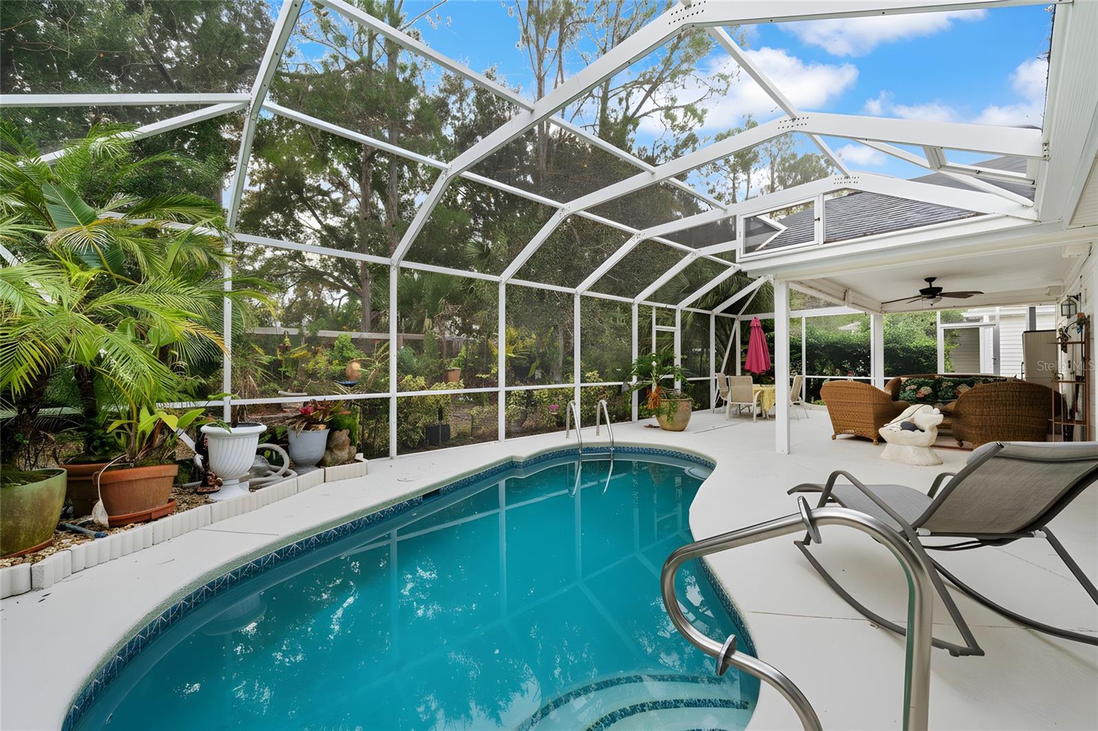 Image 32 of 39 For 1110 Salido Avenue