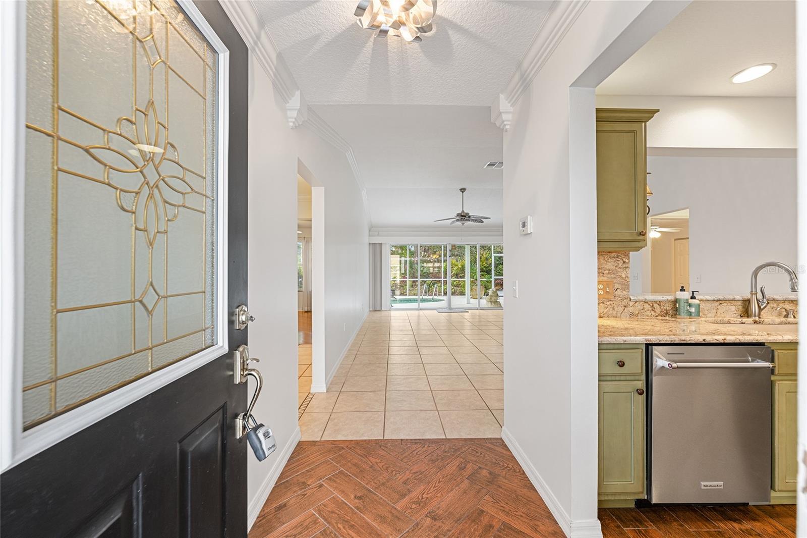 Image 4 of 39 For 1110 Salido Avenue