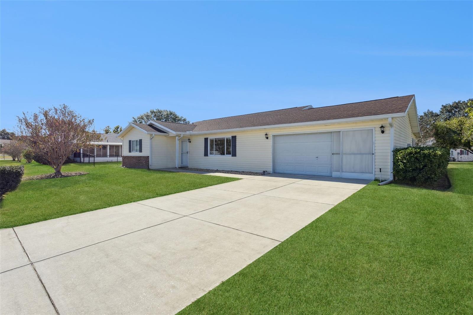 Image 2 of 34 For 17960 108th Court