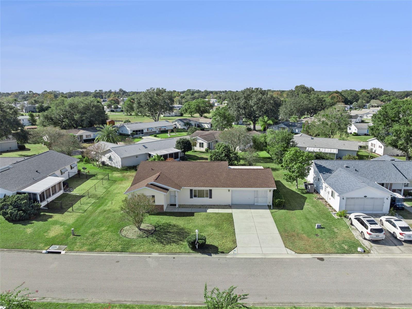 Image 27 of 34 For 17960 108th Court