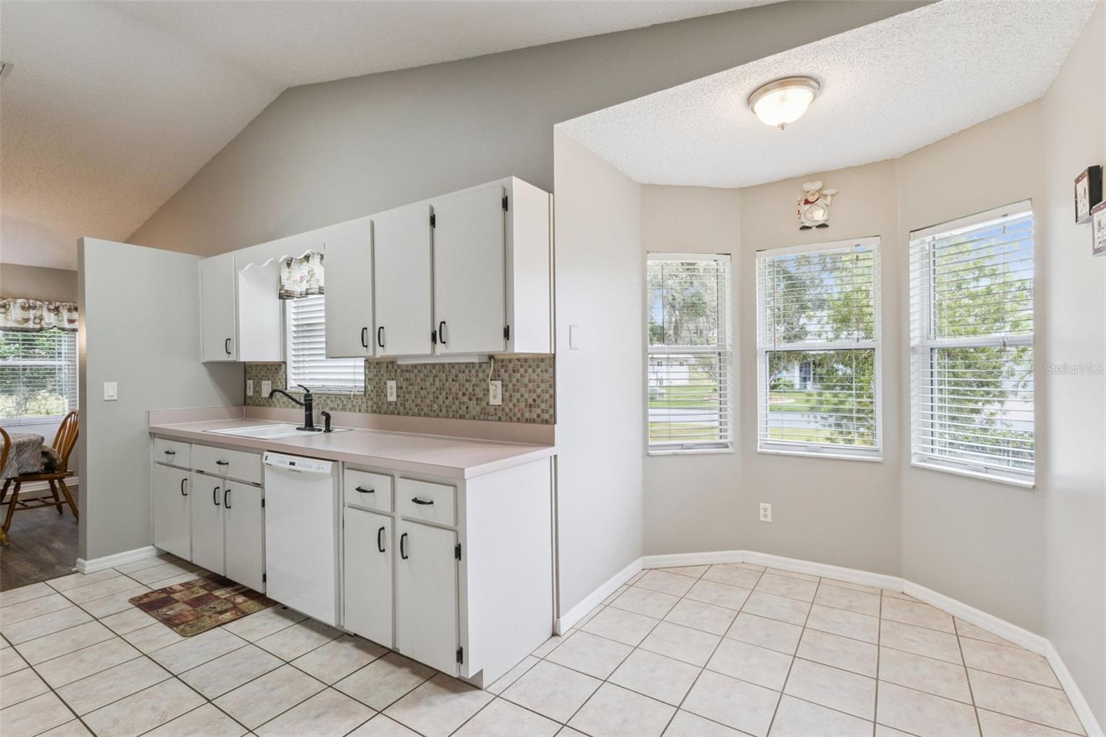 Image 17 of 73 For 26320 Evert Street