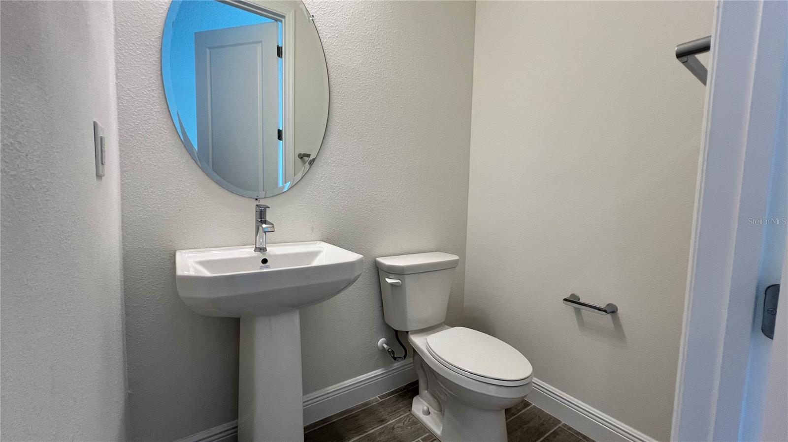 Image 15 of 51 For 9313 Gulf Haven Drive