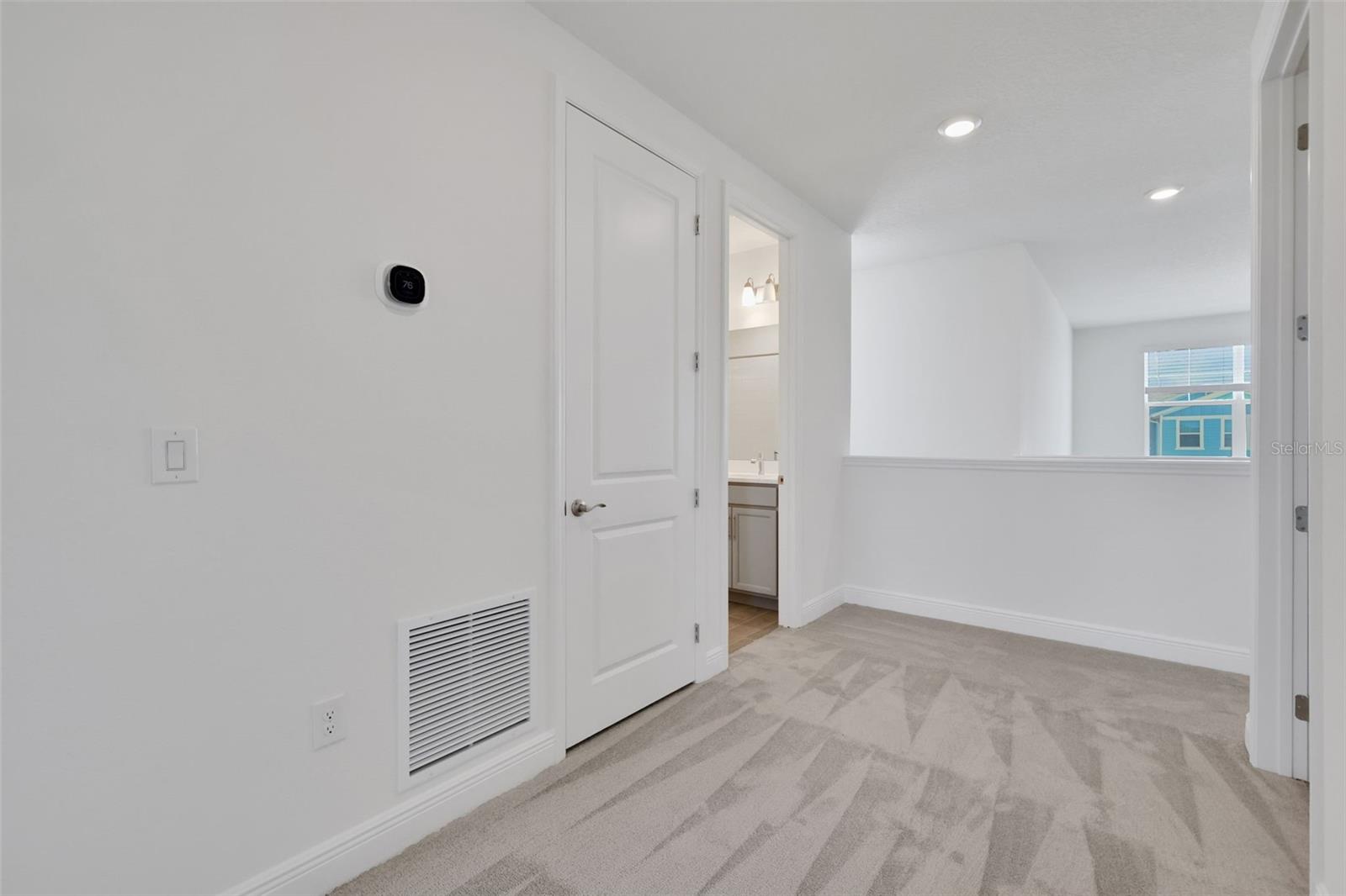 Image 17 of 51 For 9313 Gulf Haven Drive