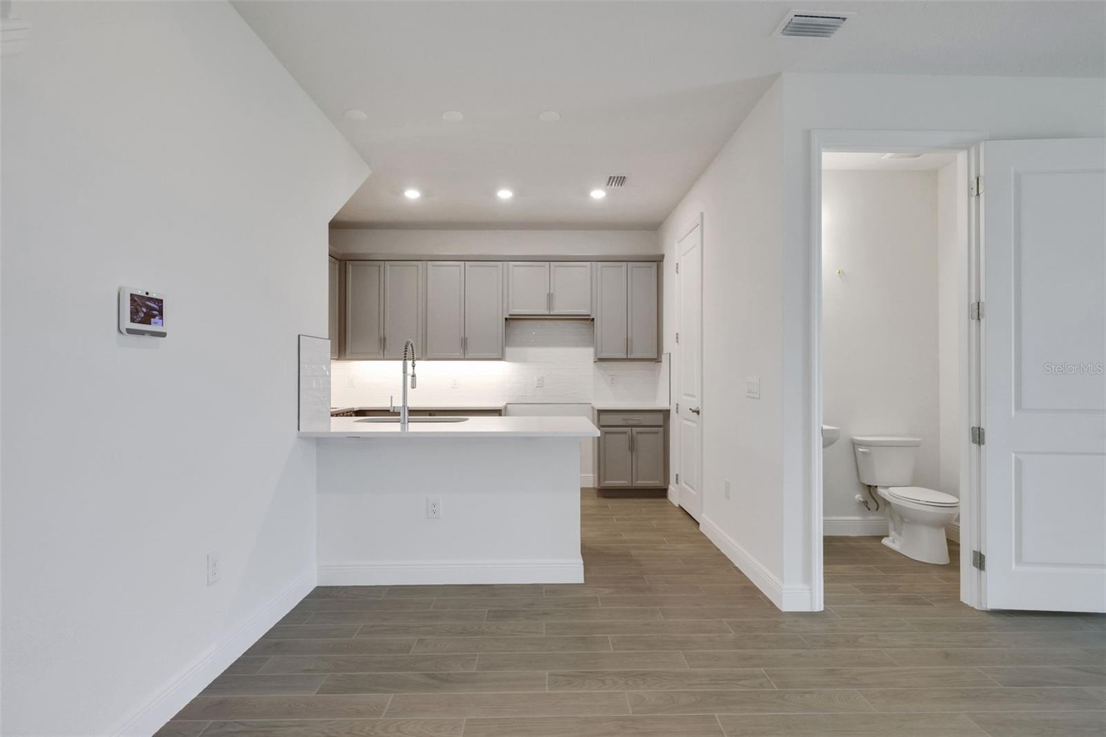 Image 41 of 51 For 9313 Gulf Haven Drive