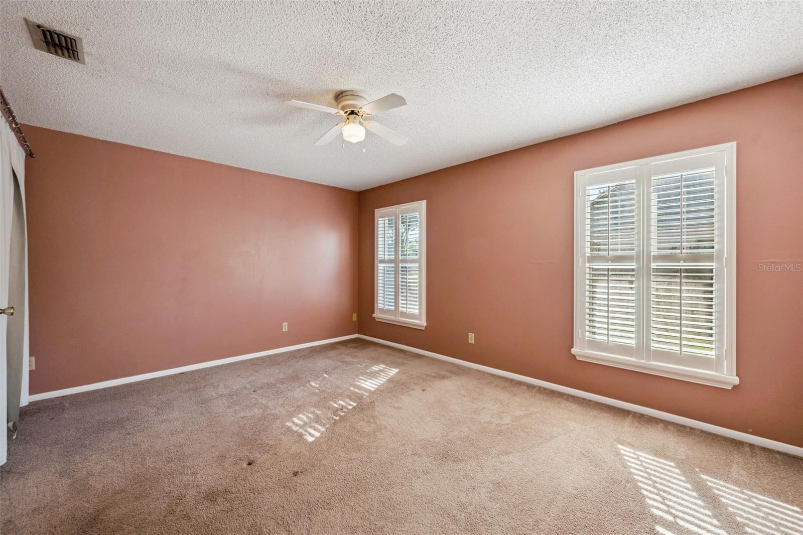 Image 16 of 34 For 1026 Covington Street