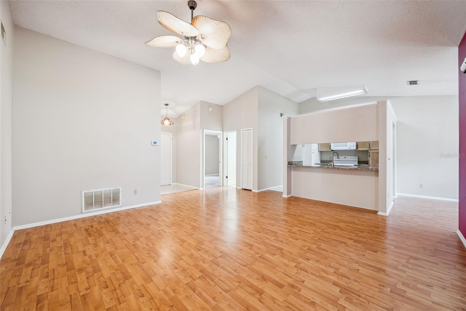 Image 5 of 34 For 1026 Covington Street