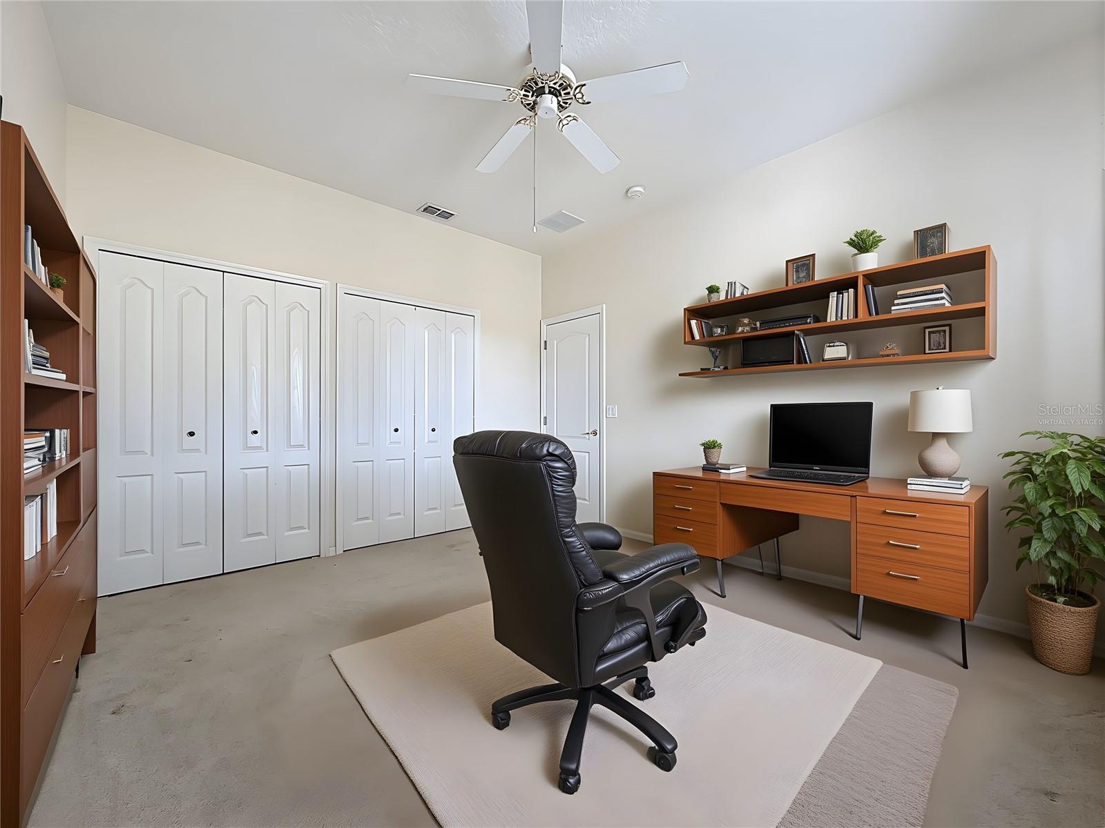 Image 34 of 82 For 2535 New Castle Court