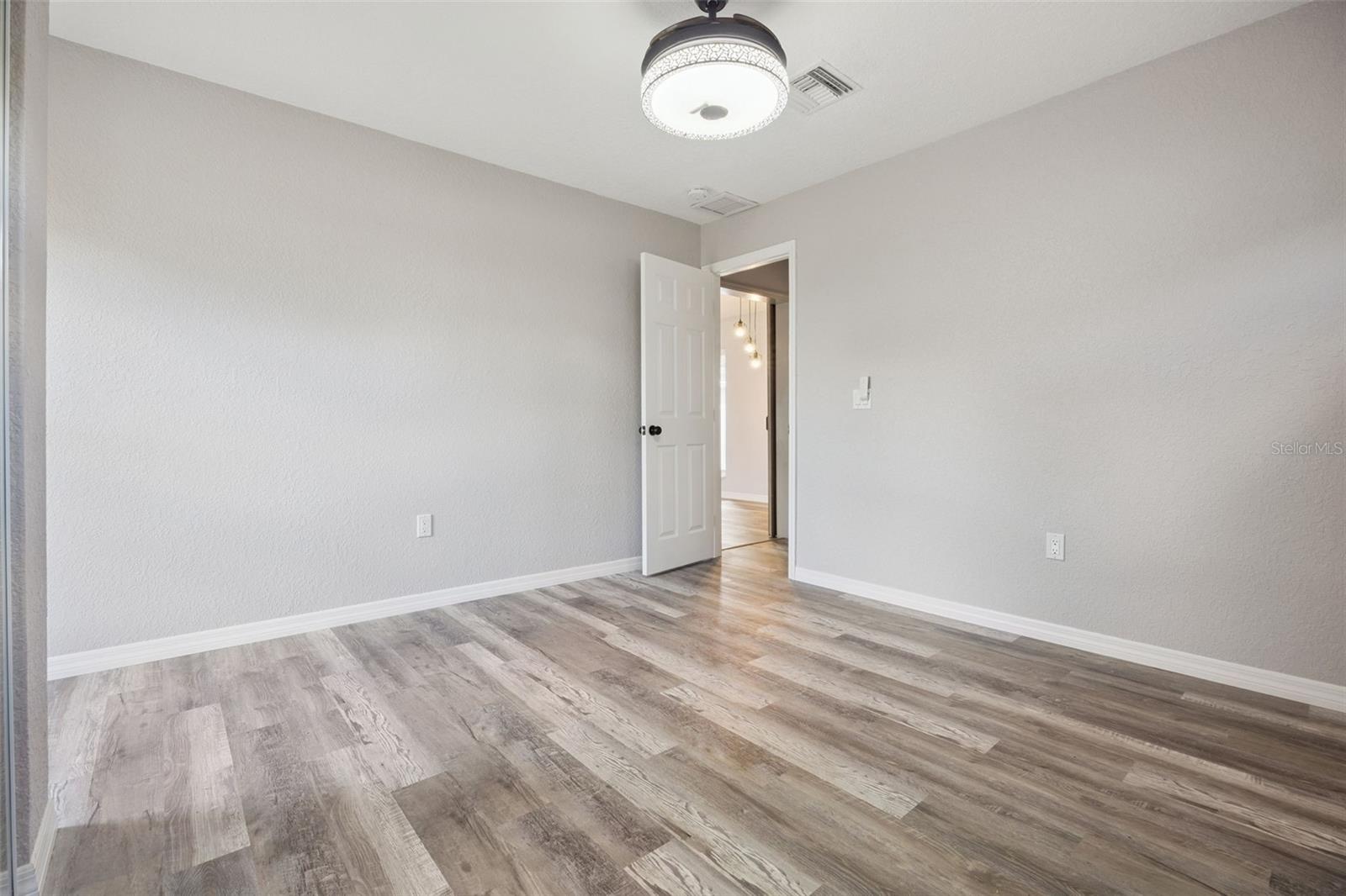 Image 12 of 36 For 12150 Virginia Drive