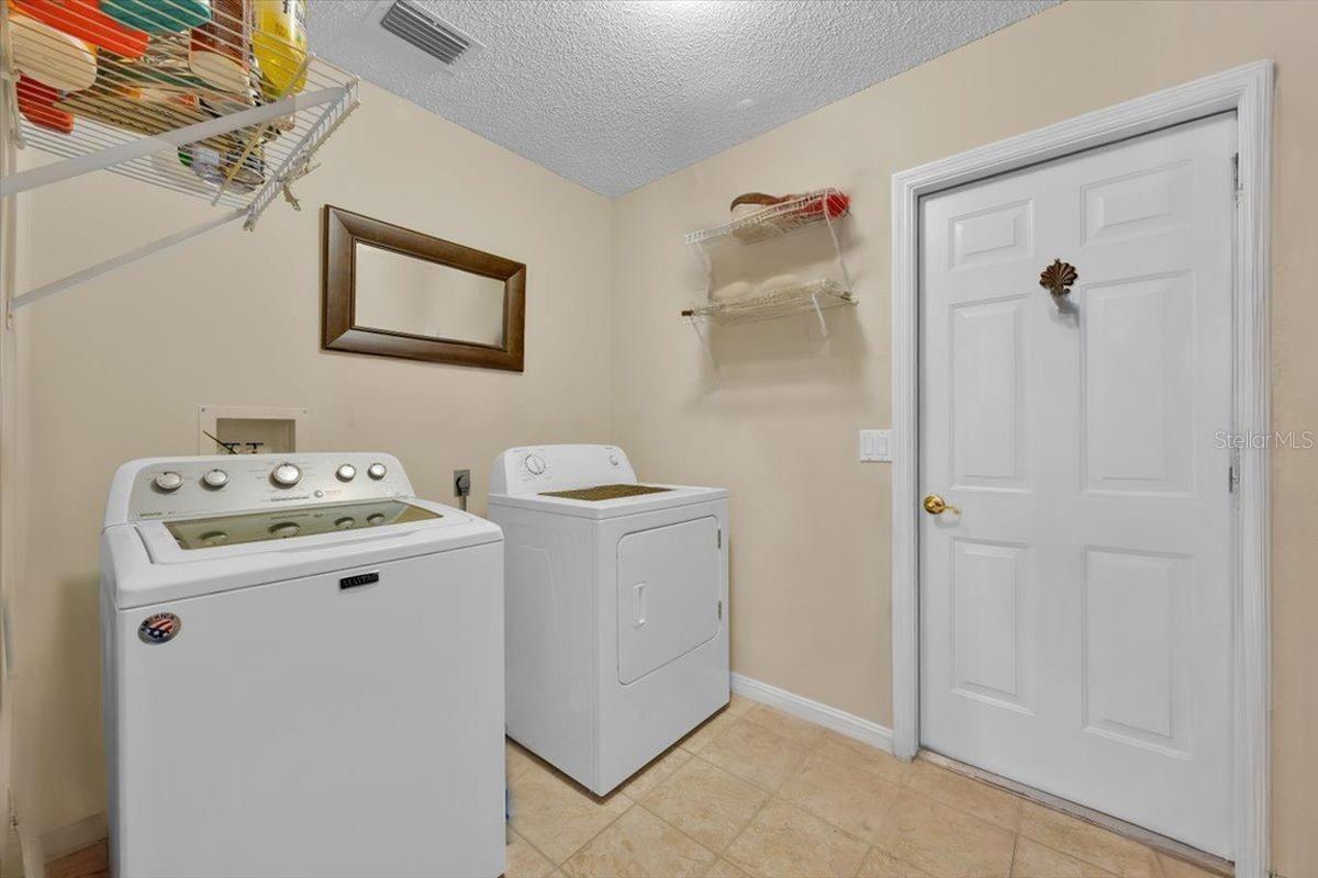 Image 20 of 29 For 802 Miranda Way