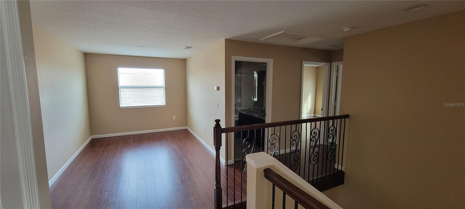 Image 20 of 33 For 16084 Shasta Street