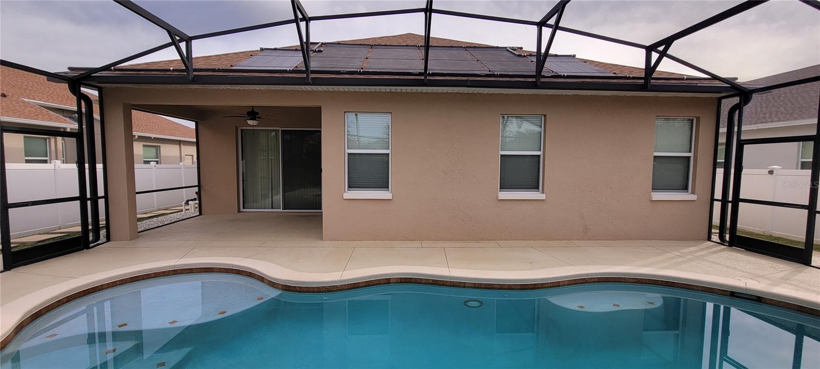 Image 8 of 33 For 16084 Shasta Street