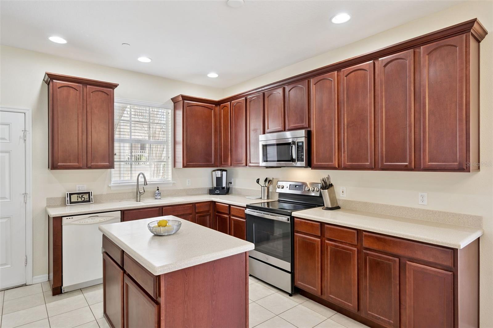 Image 4 of 54 For 241 Nautica Mile Drive