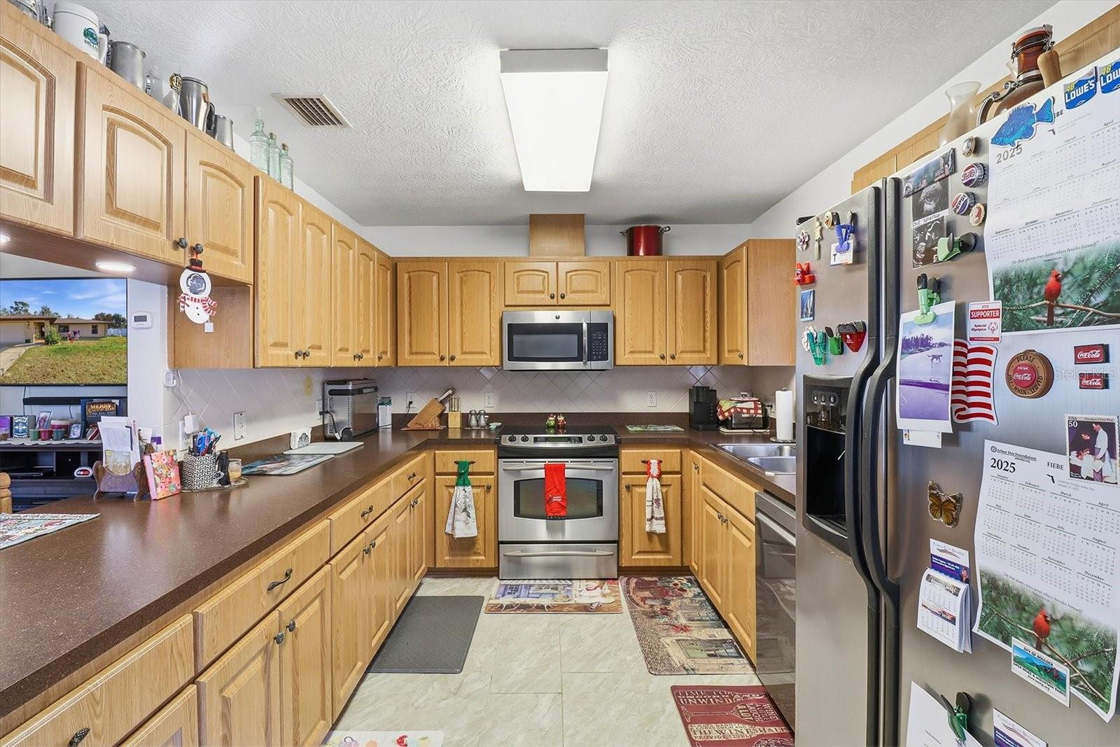 Image 16 of 45 For 5331 Heloise Terrace