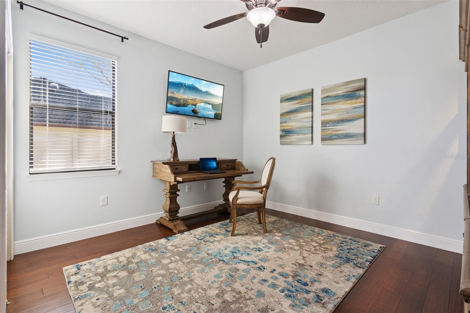 Image 27 of 47 For 9807 Royal Vista Avenue